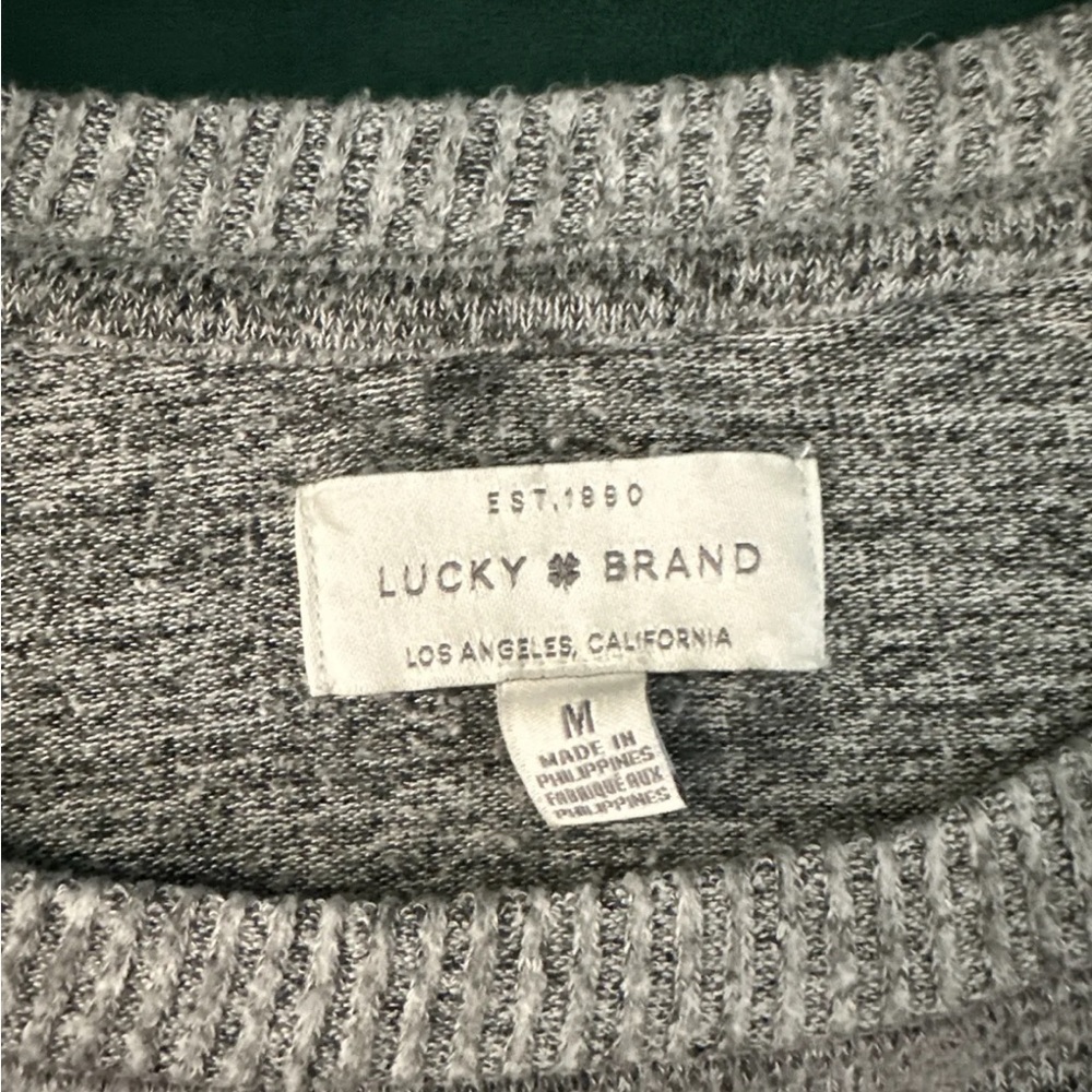 Lucky Brand light weight sweater polka dot grey m